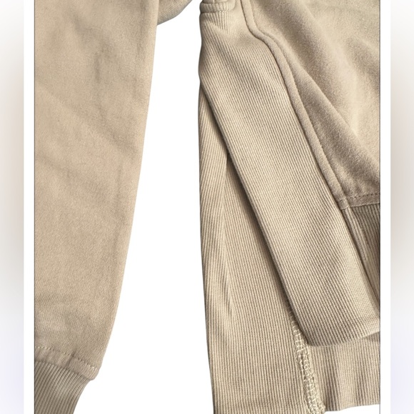 MAGNLENS Quarter Zip Sweatshirt NWT Size Medium - Picture 3 of 8